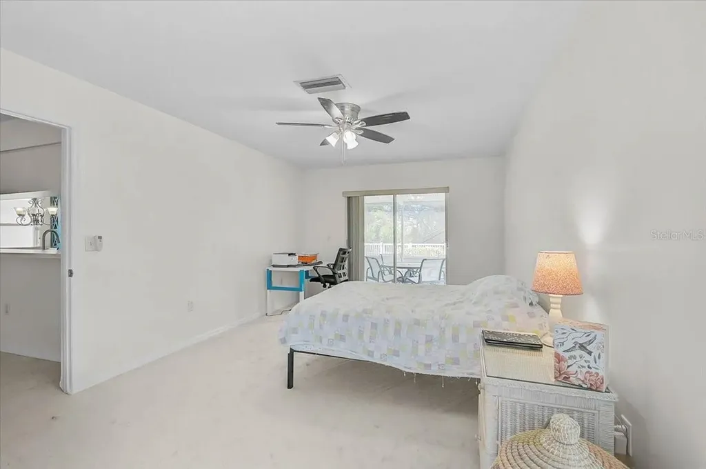 5633 Colony Lake Lane Sarasota FL 34233