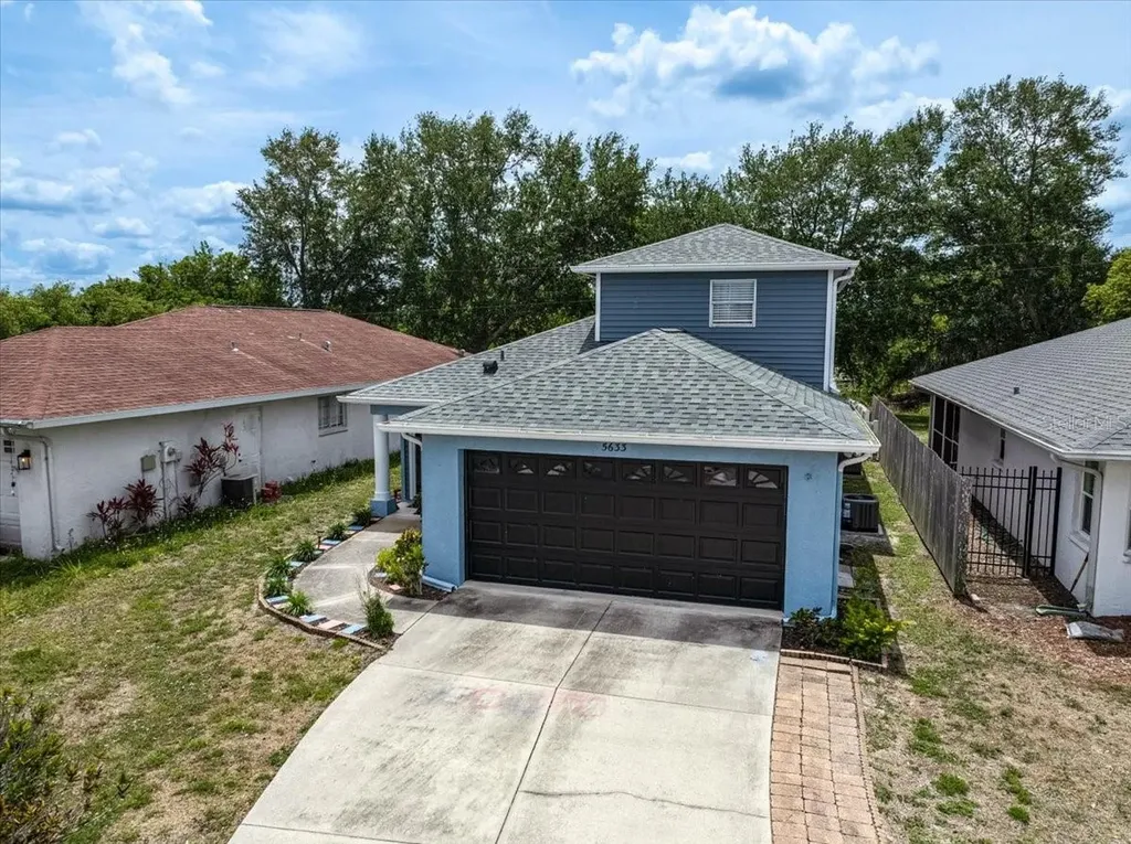 5633 Colony Lake Lane Sarasota FL 34233