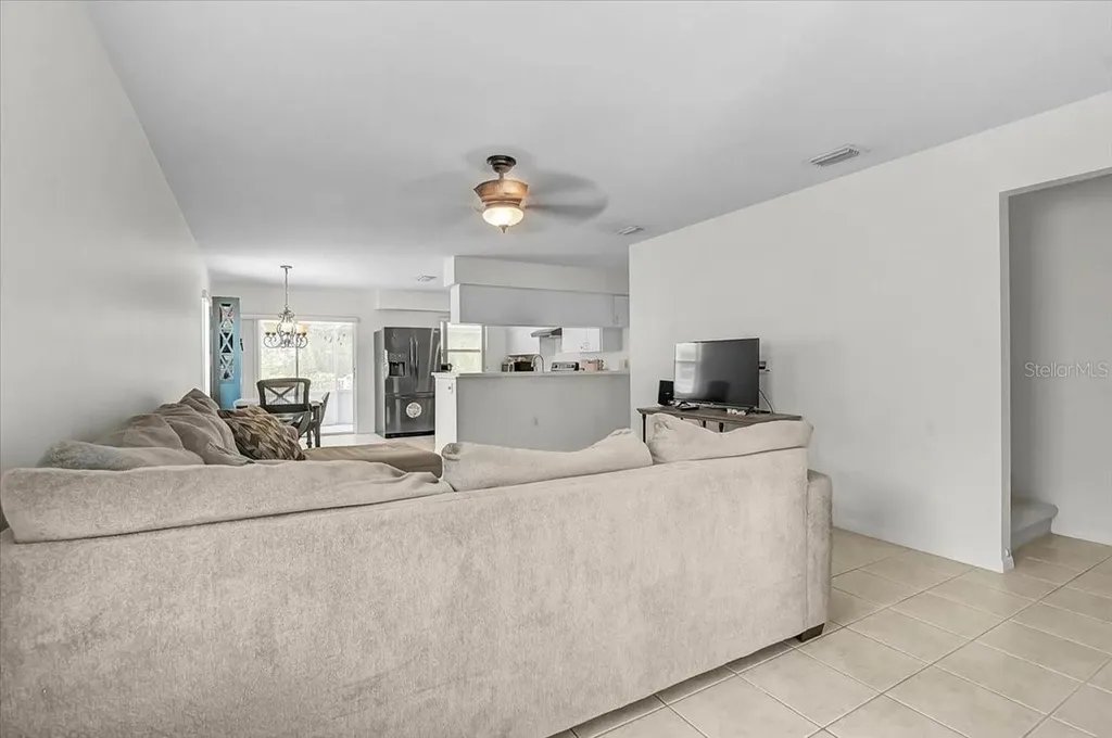 5633 Colony Lake Lane Sarasota FL 34233