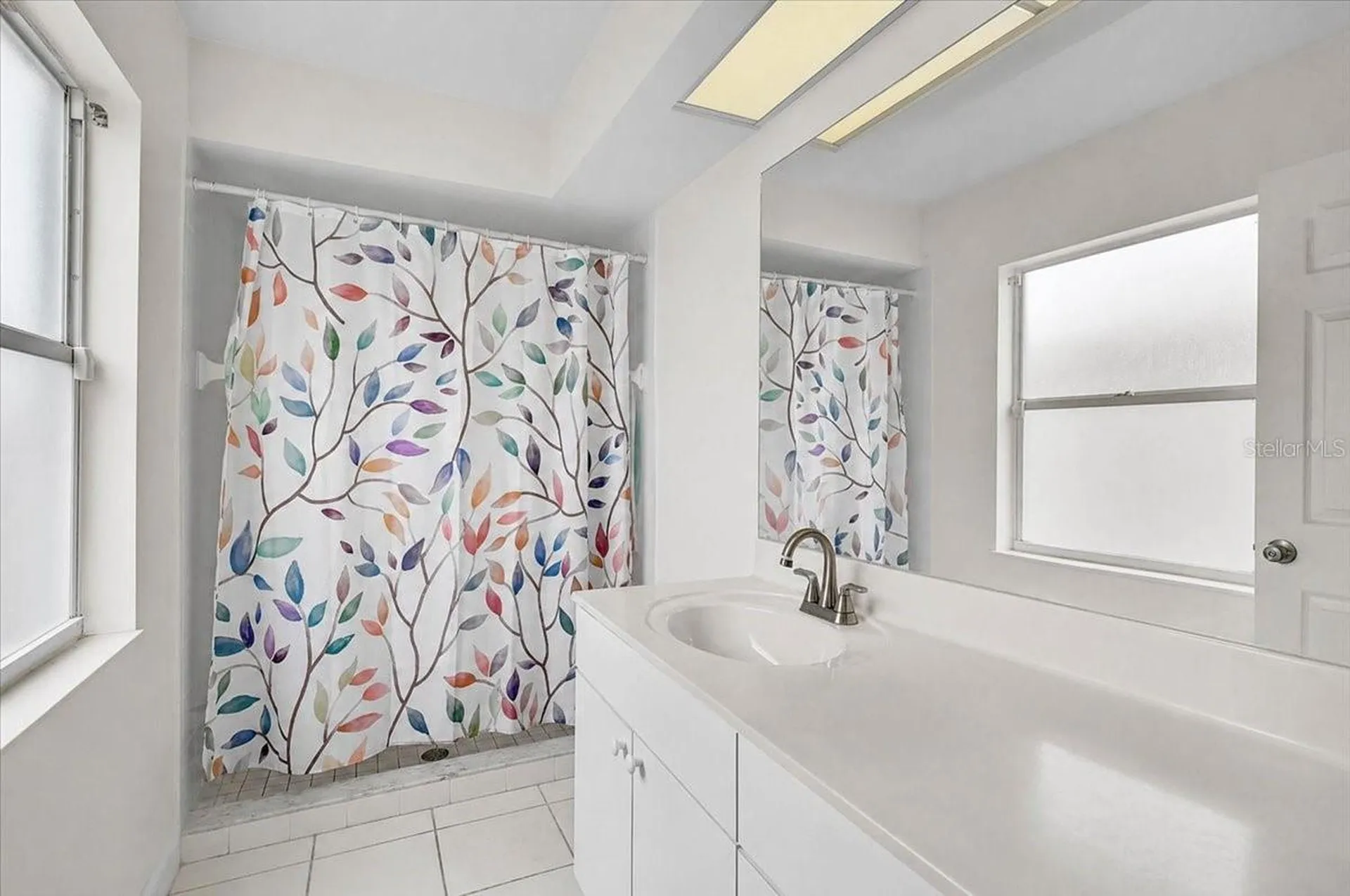 5633 Colony Lake Lane Sarasota FL 34233