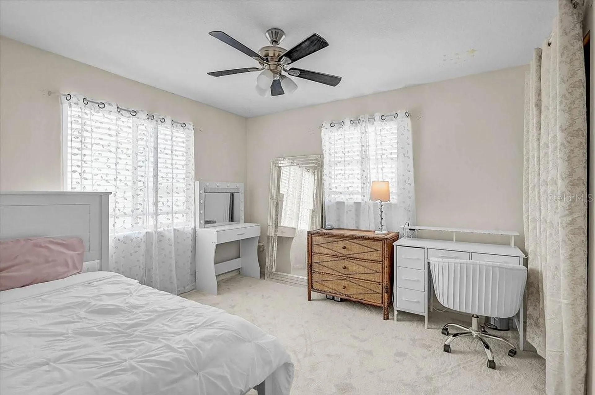 5633 Colony Lake Lane Sarasota FL 34233