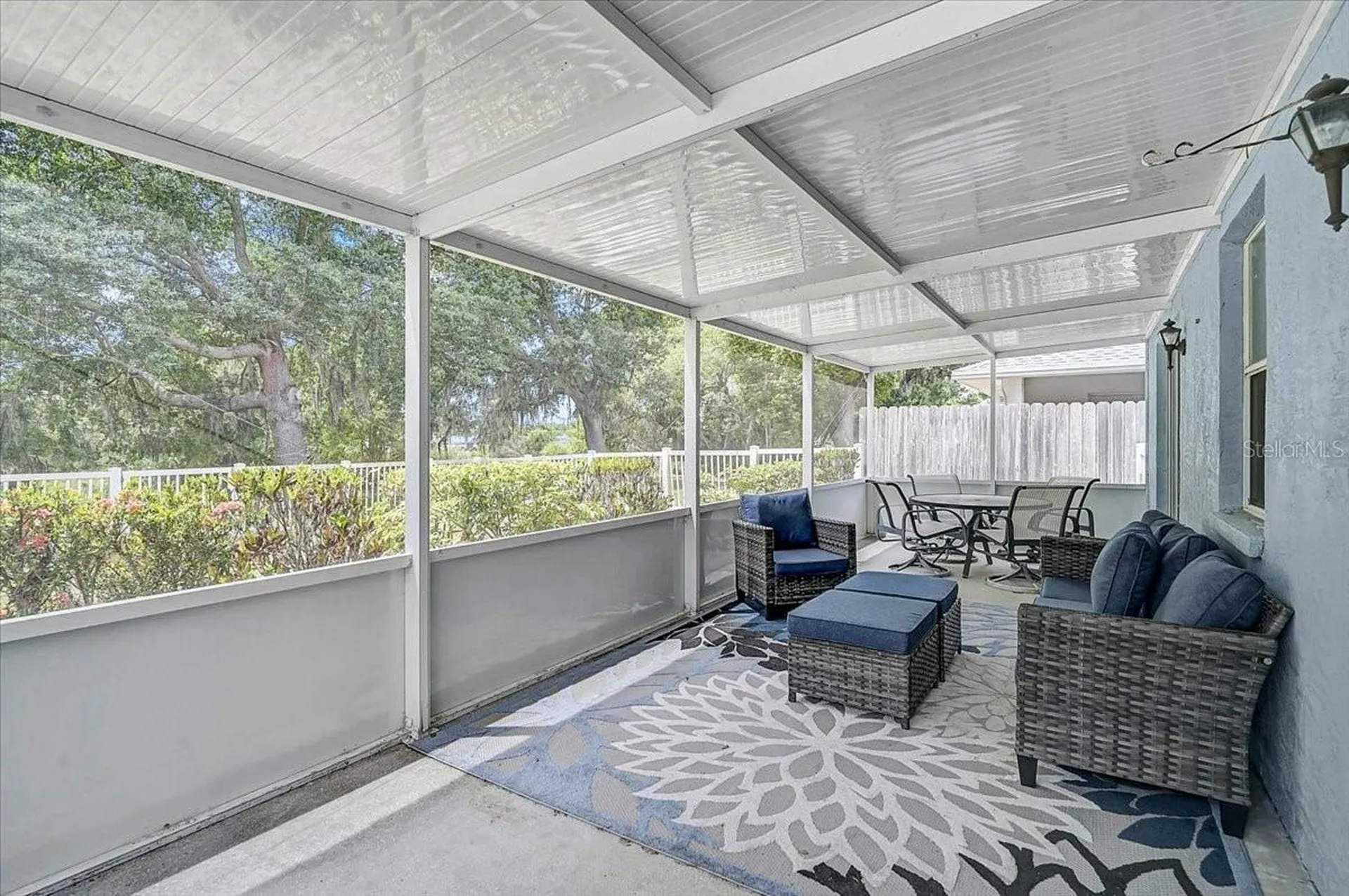 5633 Colony Lake Lane Sarasota FL 34233