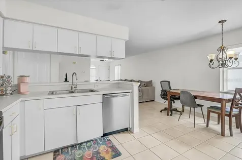5633 Colony Lake Lane Sarasota FL 34233