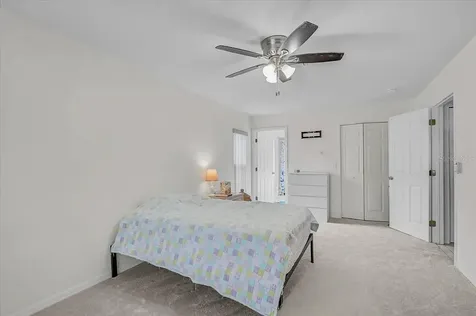5633 Colony Lake Lane Sarasota FL 34233