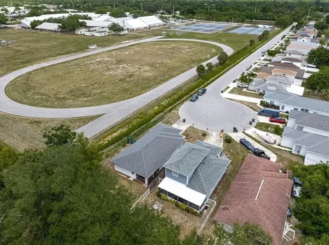 5633 Colony Lake Lane Sarasota FL 34233