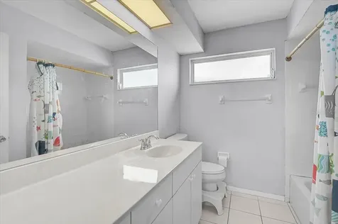 5633 Colony Lake Lane Sarasota FL 34233