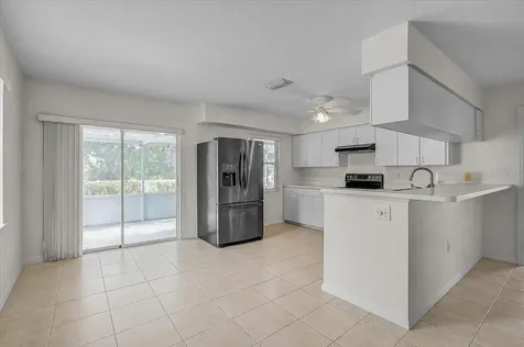 5633 Colony Lake Lane Sarasota FL 34233