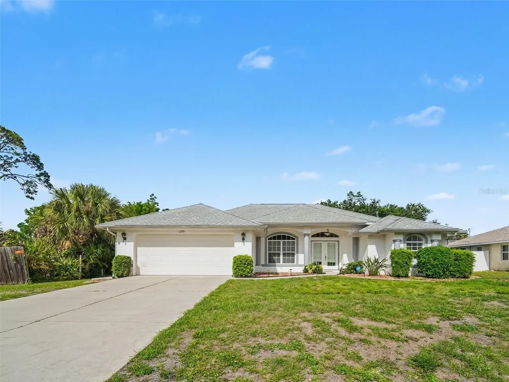 1290 Mccrory Street North Port FL 34286