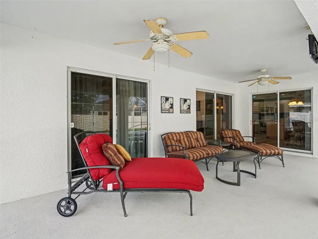 1290 Mccrory Street North Port FL 34286