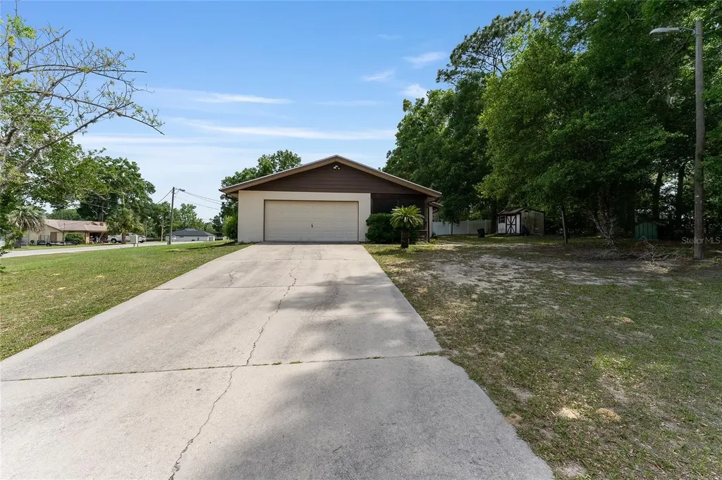 11300 SE 74th Avenue Belleview FL 34420