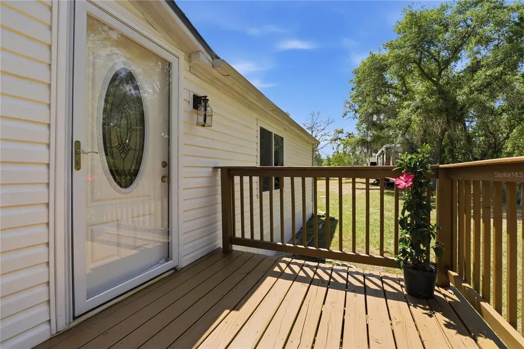 3105 Walk In Water Road Lake Wales FL 33898