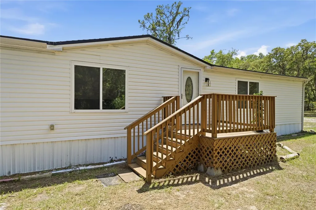 3105 Walk In Water Road Lake Wales FL 33898