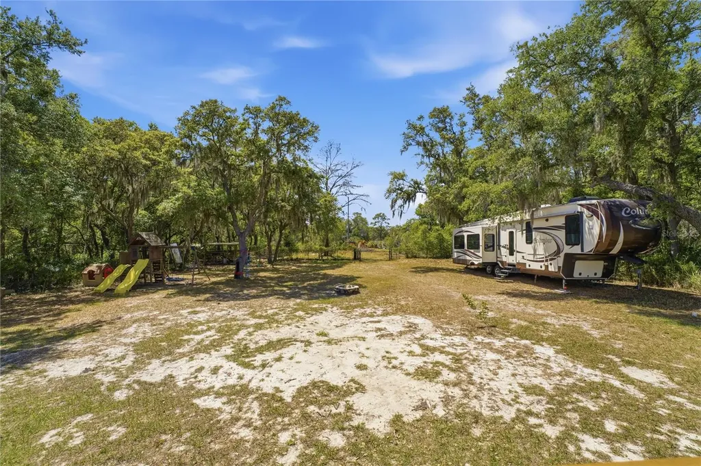 3105 Walk In Water Road Lake Wales FL 33898