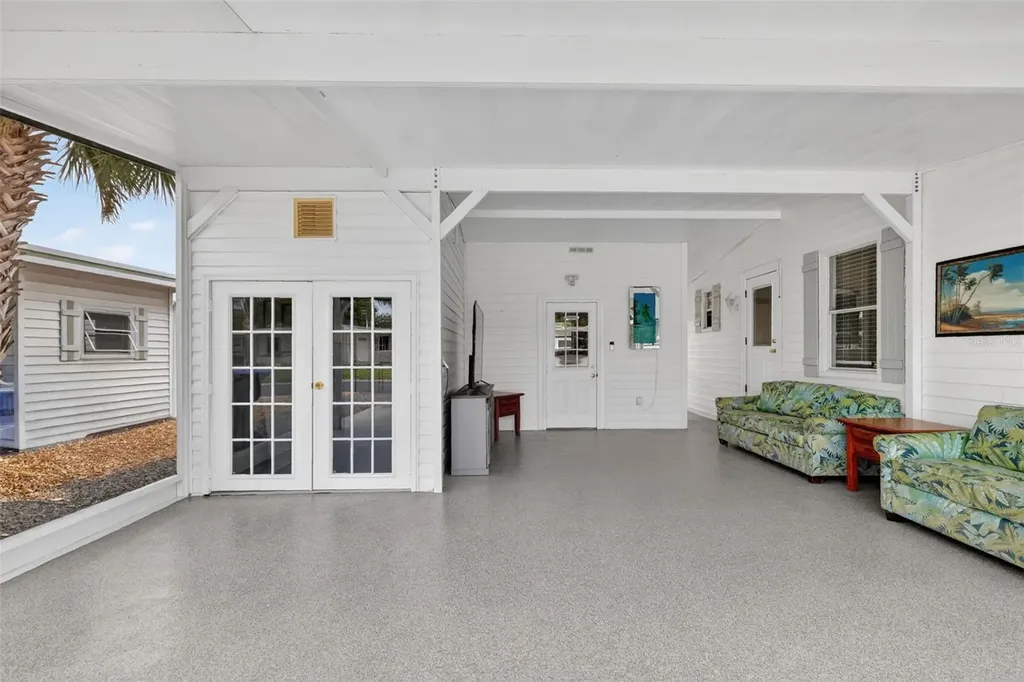720 Bengal Avenue Tavares FL 32778