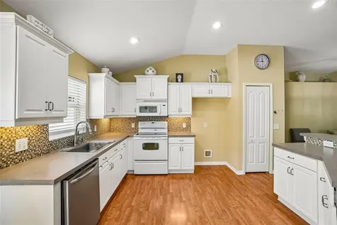 12317 Adventure Drive Riverview FL 33579