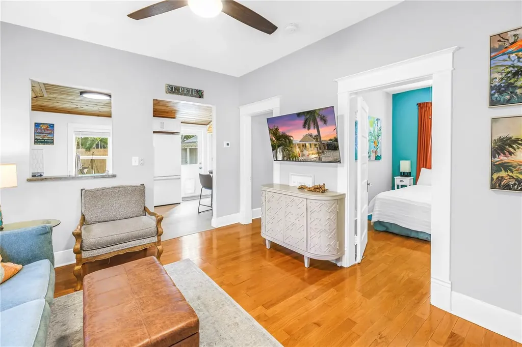 748 11th Avenue N St Petersburg FL 33701