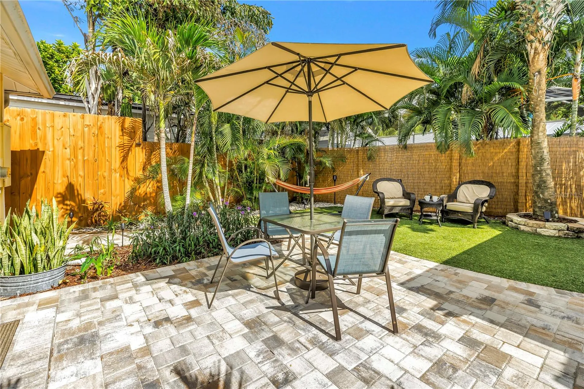 748 11th Avenue N St Petersburg FL 33701