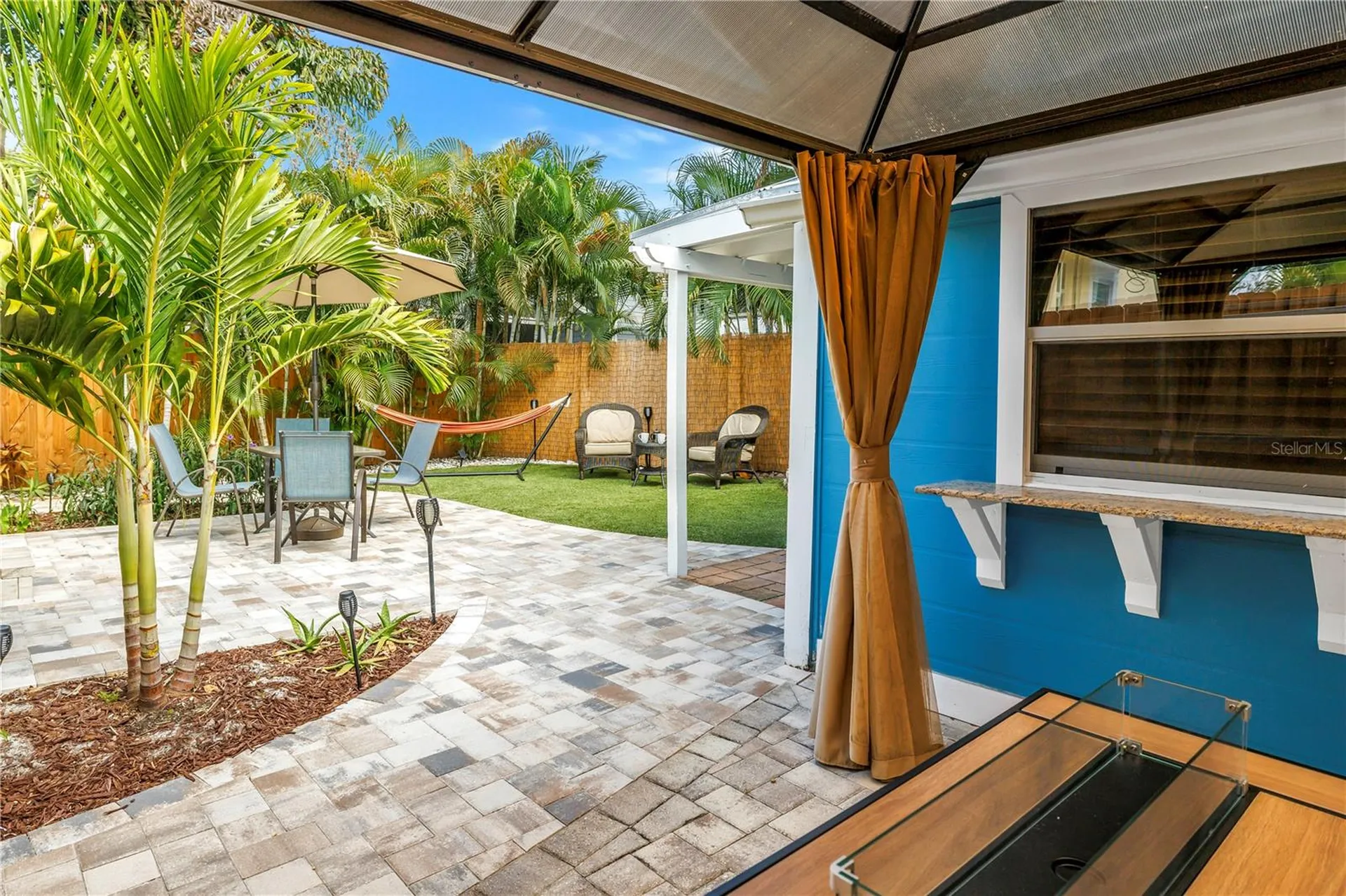 748 11th Avenue N St Petersburg FL 33701