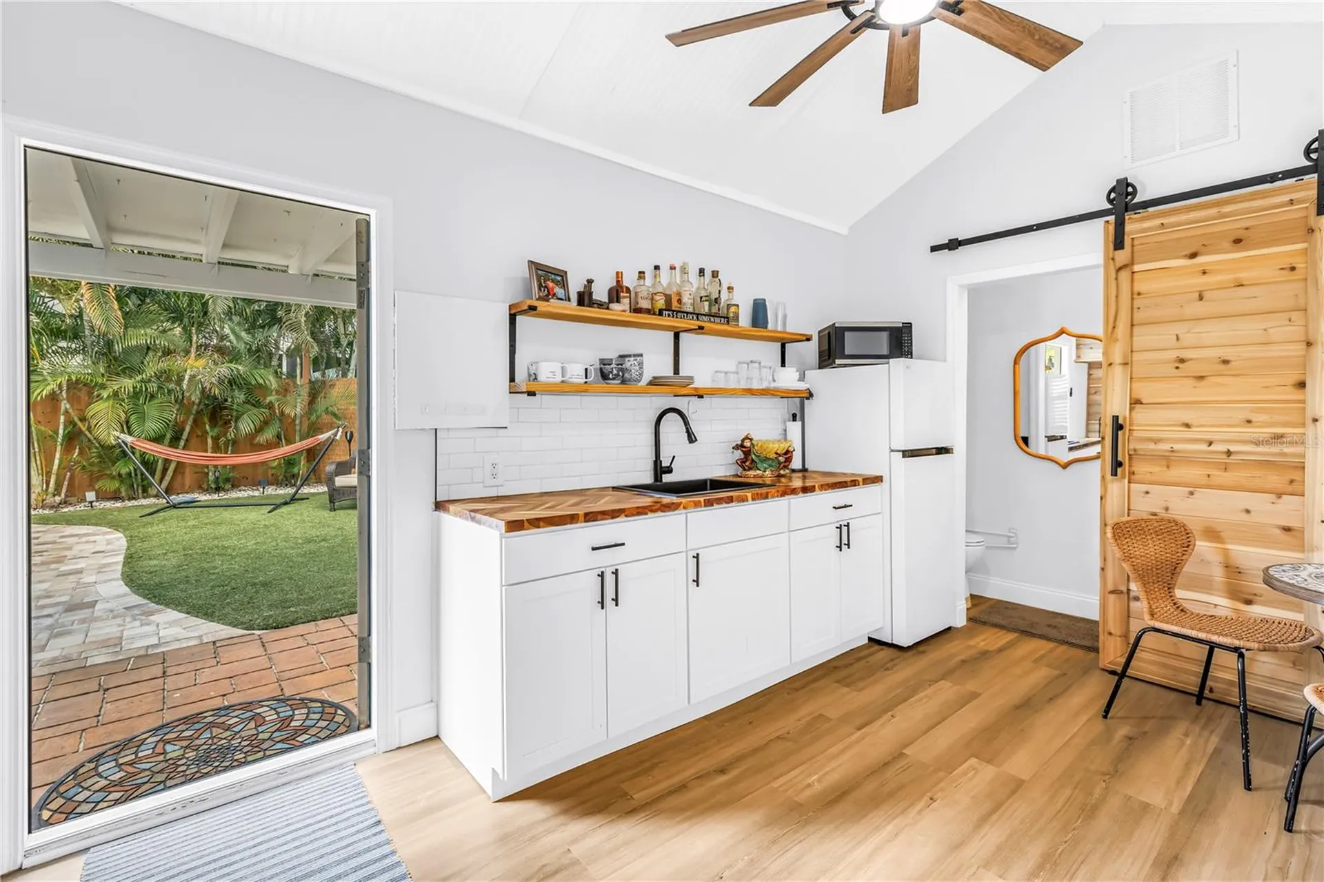 748 11th Avenue N St Petersburg FL 33701