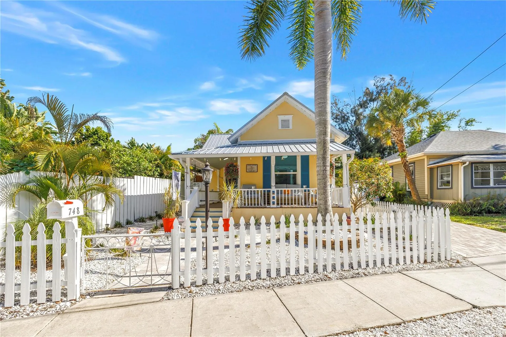 748 11th Avenue N St Petersburg FL 33701