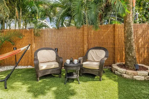 748 11th Avenue N St Petersburg FL 33701