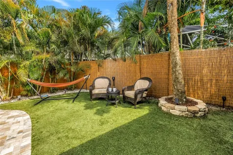 748 11th Avenue N St Petersburg FL 33701