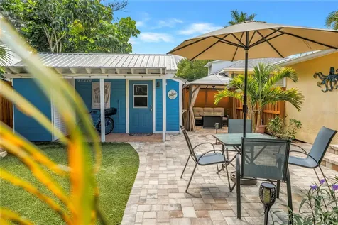 748 11th Avenue N St Petersburg FL 33701