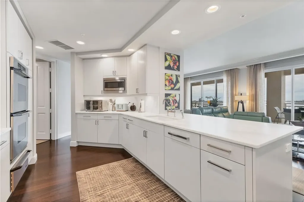 35 Watergate Drive Sarasota FL 34236