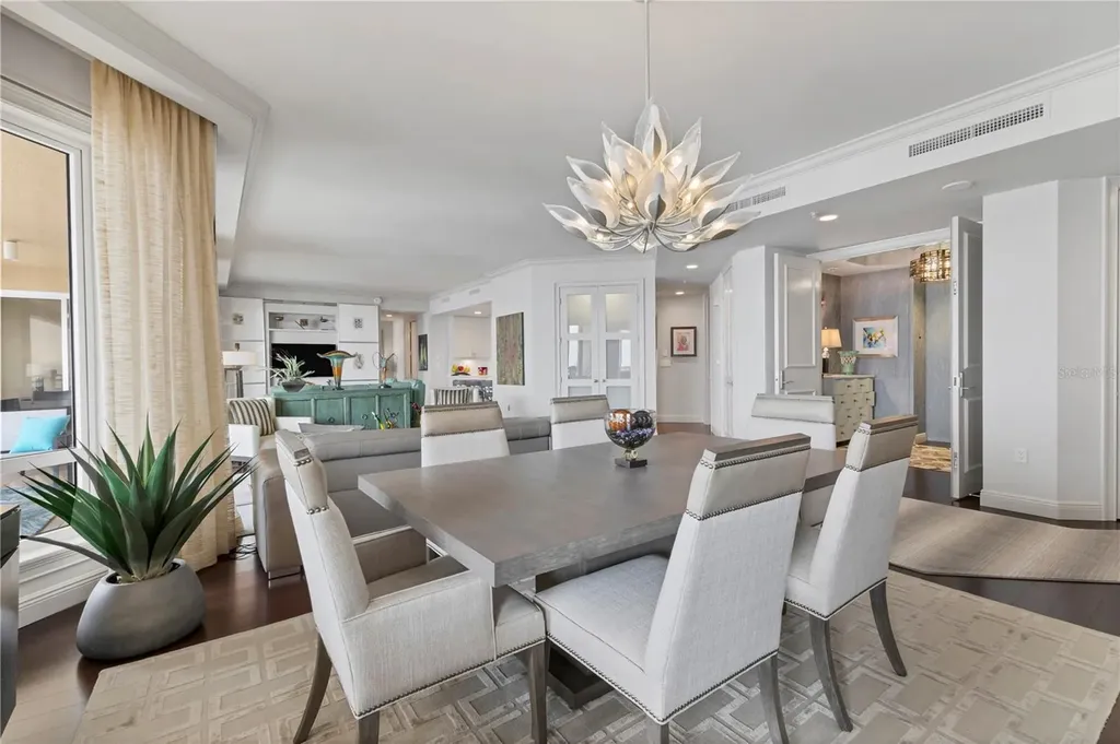 35 Watergate Drive Sarasota FL 34236