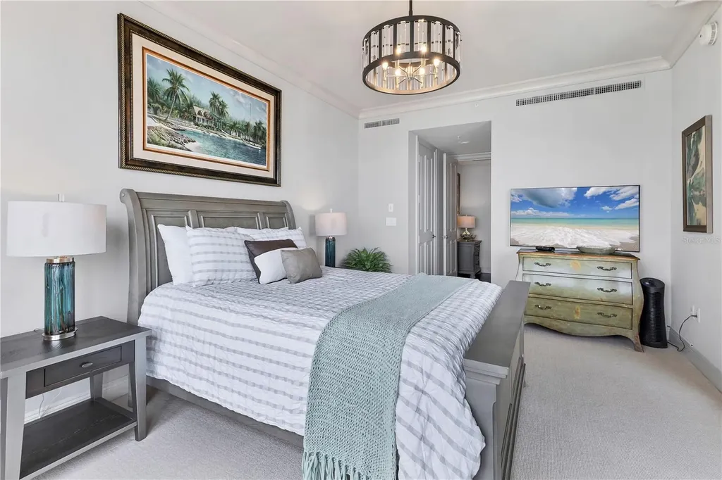 35 Watergate Drive Sarasota FL 34236