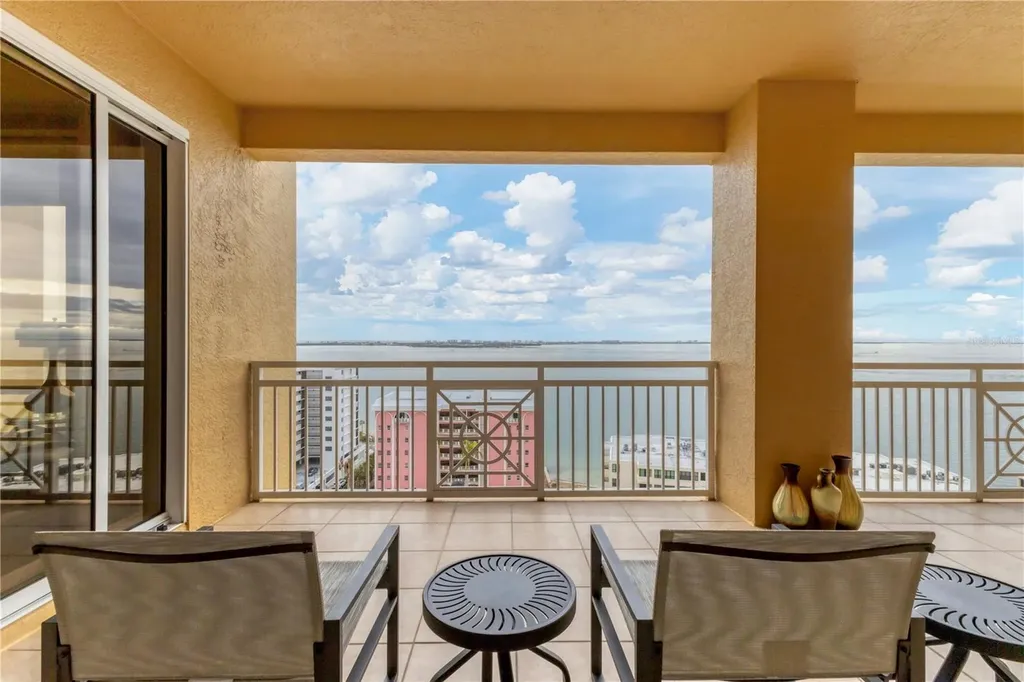 35 Watergate Drive Sarasota FL 34236