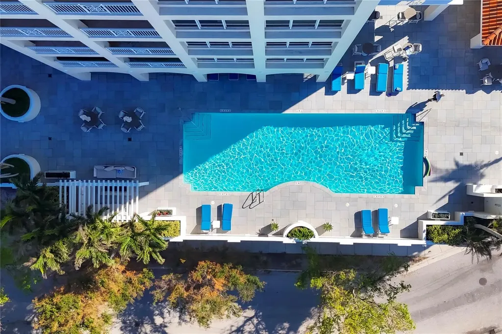 35 Watergate Drive Sarasota FL 34236