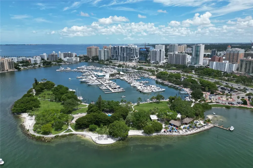 35 Watergate Drive Sarasota FL 34236