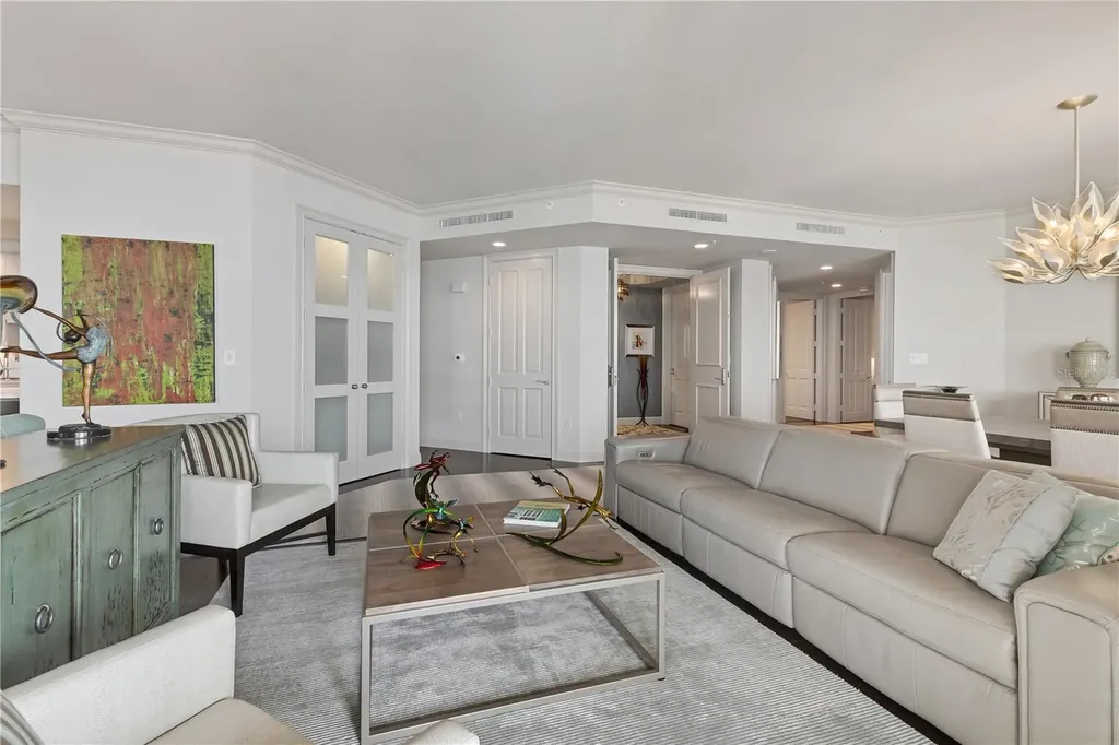 35 Watergate Drive Sarasota FL 34236