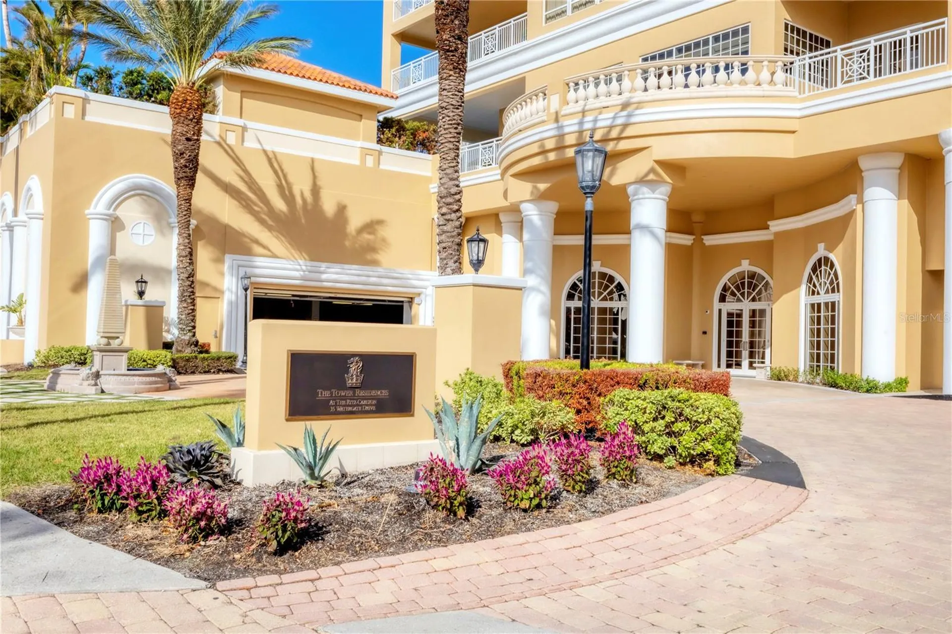 35 Watergate Drive Sarasota FL 34236