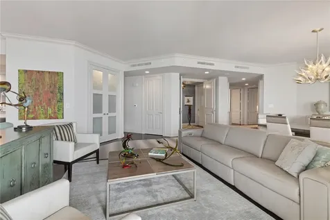 35 Watergate Drive Sarasota FL 34236