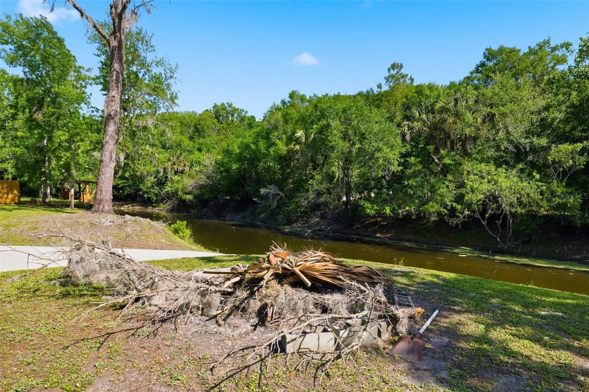 6339 E River Road Hernando FL 34442