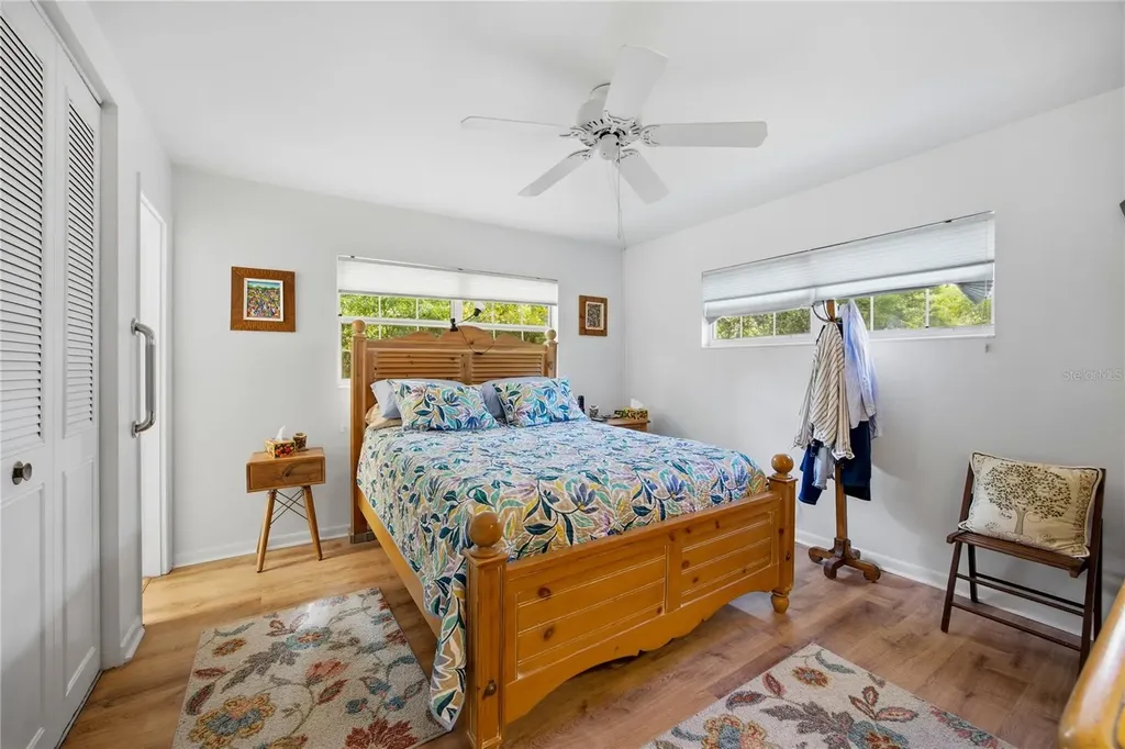 4123 NW 18th Place Gainesville FL 32605