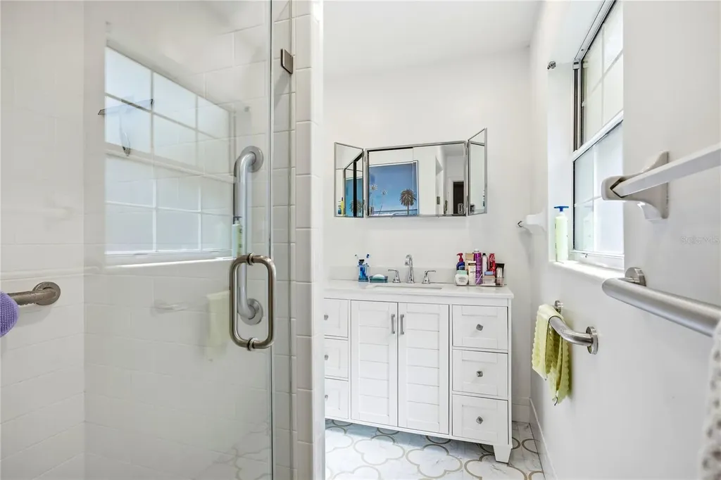 4123 NW 18th Place Gainesville FL 32605