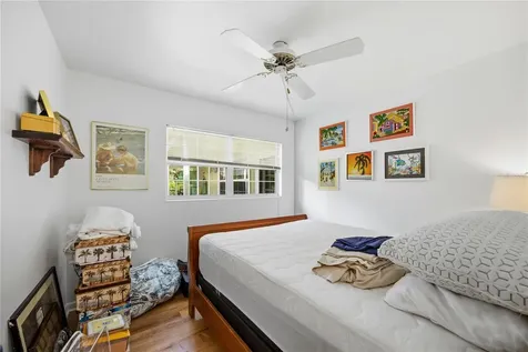 4123 NW 18th Place Gainesville FL 32605