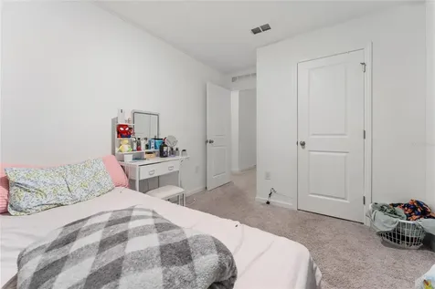 381 Grand Pine Lane St Cloud FL 34771