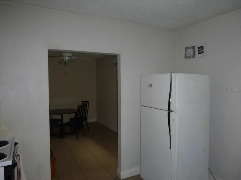 572 Santiago Avenue Orlando FL 32807