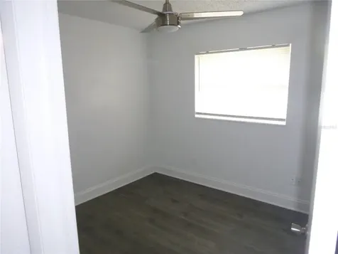 572 Santiago Avenue Orlando FL 32807