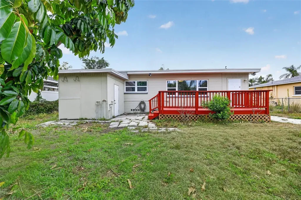 5130 2nd Avenue N St Petersburg FL 33710