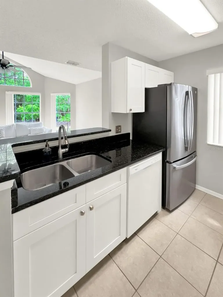 652 Roaring Drive Altamonte Springs FL 32714