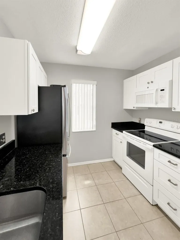 652 Roaring Drive Altamonte Springs FL 32714