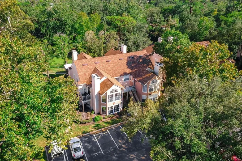 652 Roaring Drive Altamonte Springs FL 32714