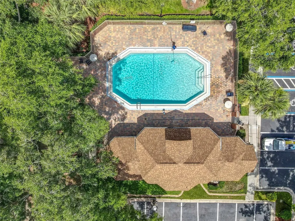 652 Roaring Drive Altamonte Springs FL 32714
