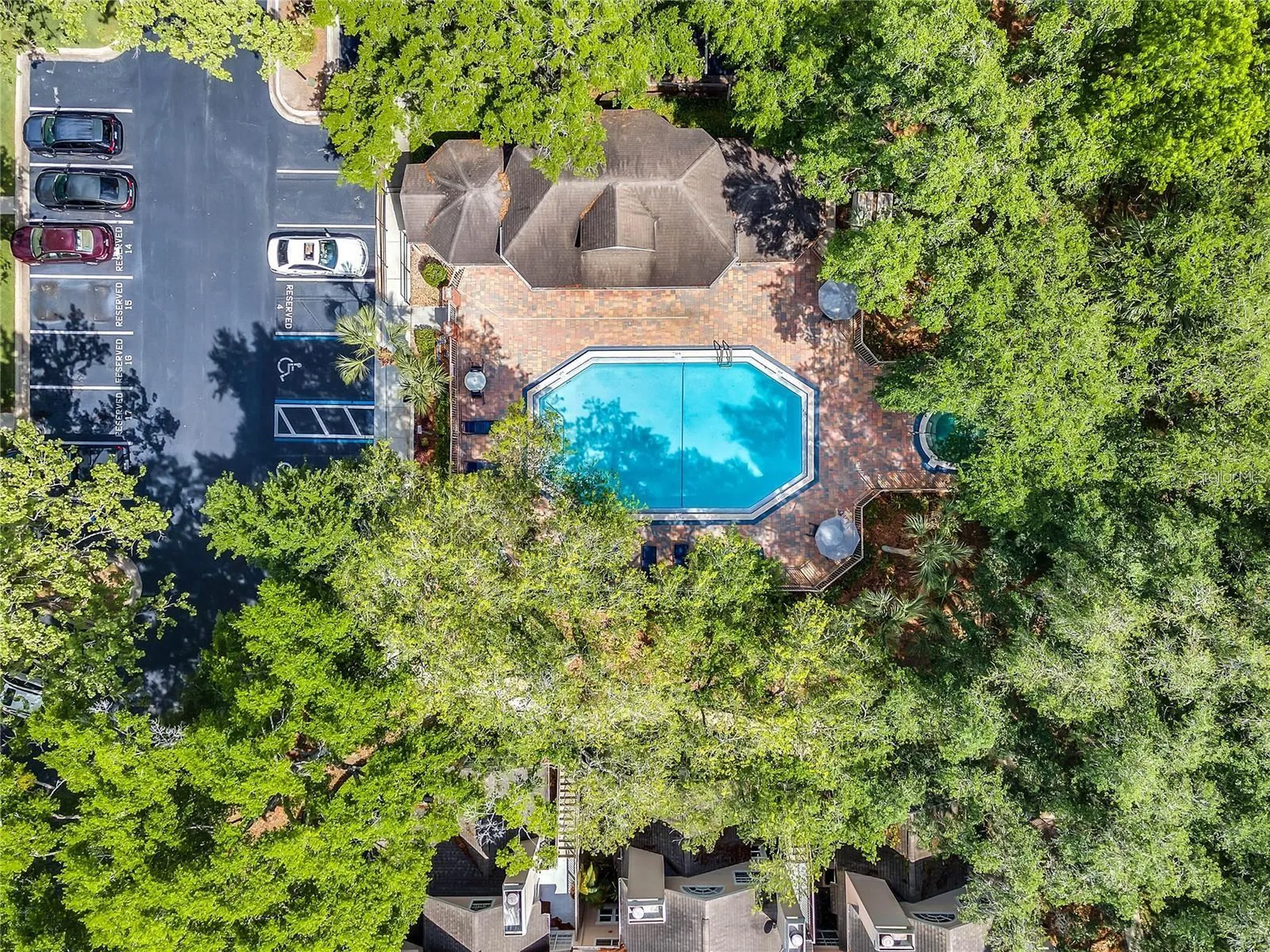 652 Roaring Drive Altamonte Springs FL 32714