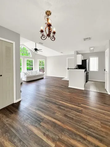 652 Roaring Drive Altamonte Springs FL 32714